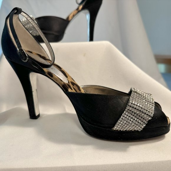 Dolce & Gabbana heels with ankle strap, and rhinestones in a bow - Picture 1 of 4